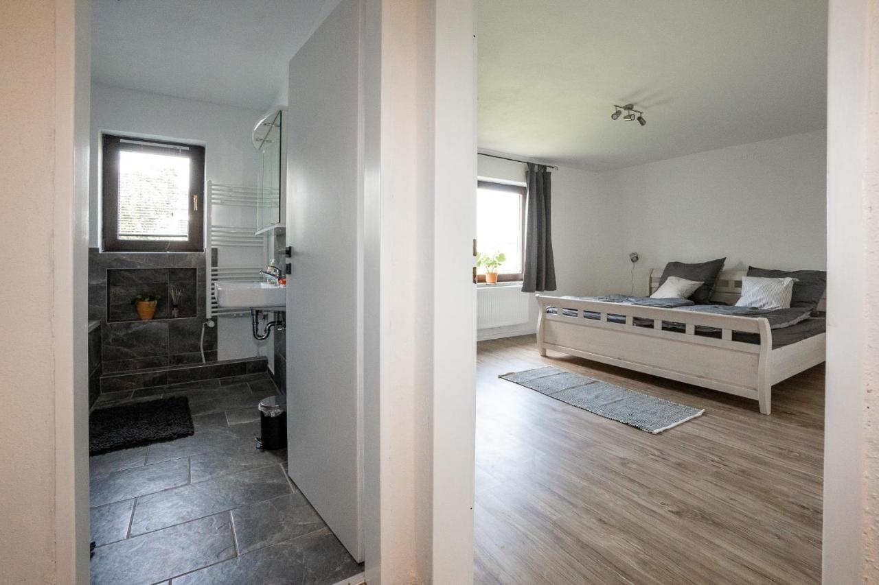 Ferienhaus Schneifel Auw bei Prum ภายนอก รูปภาพ